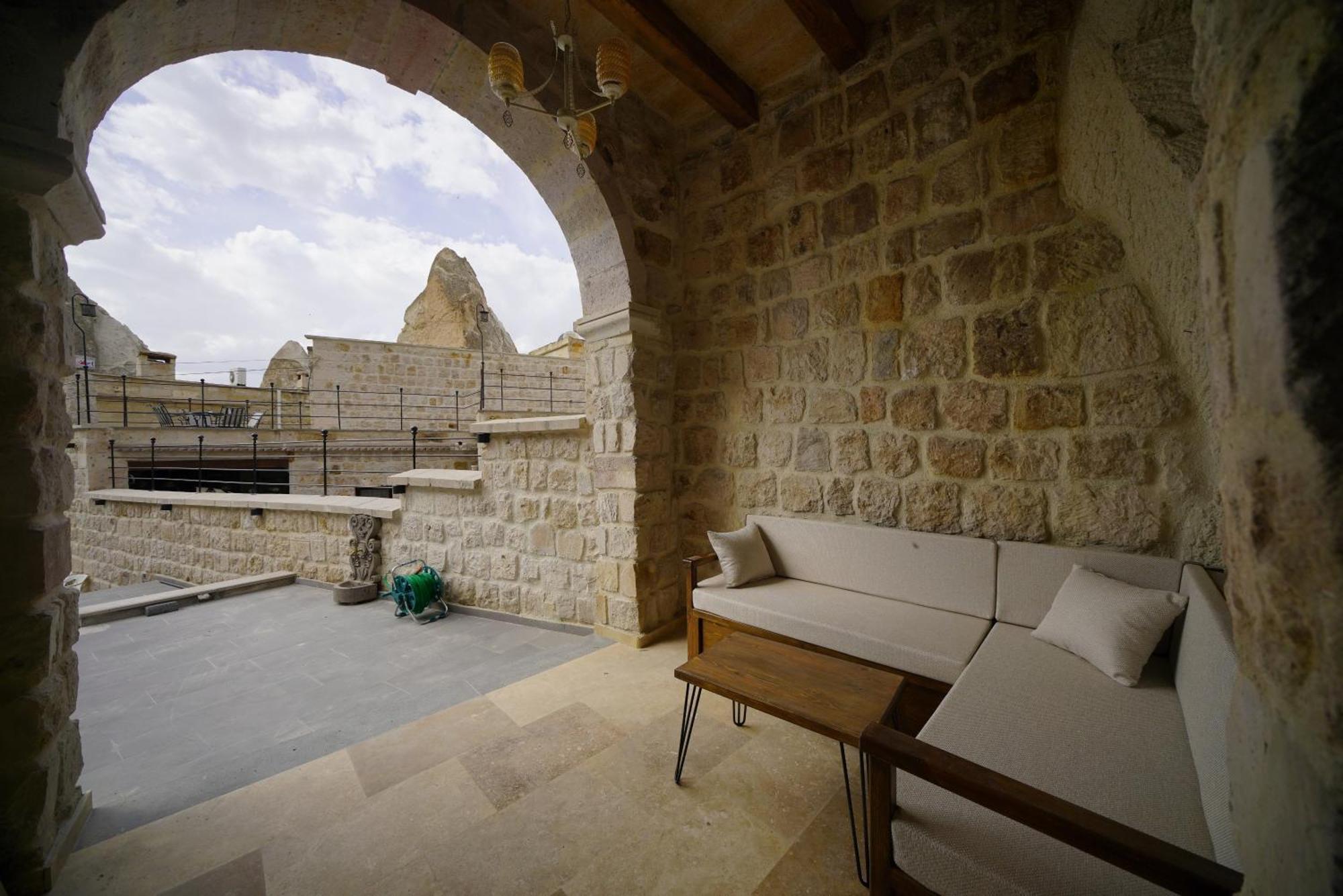 גורמה Vezir Cave Suites מראה חיצוני תמונה