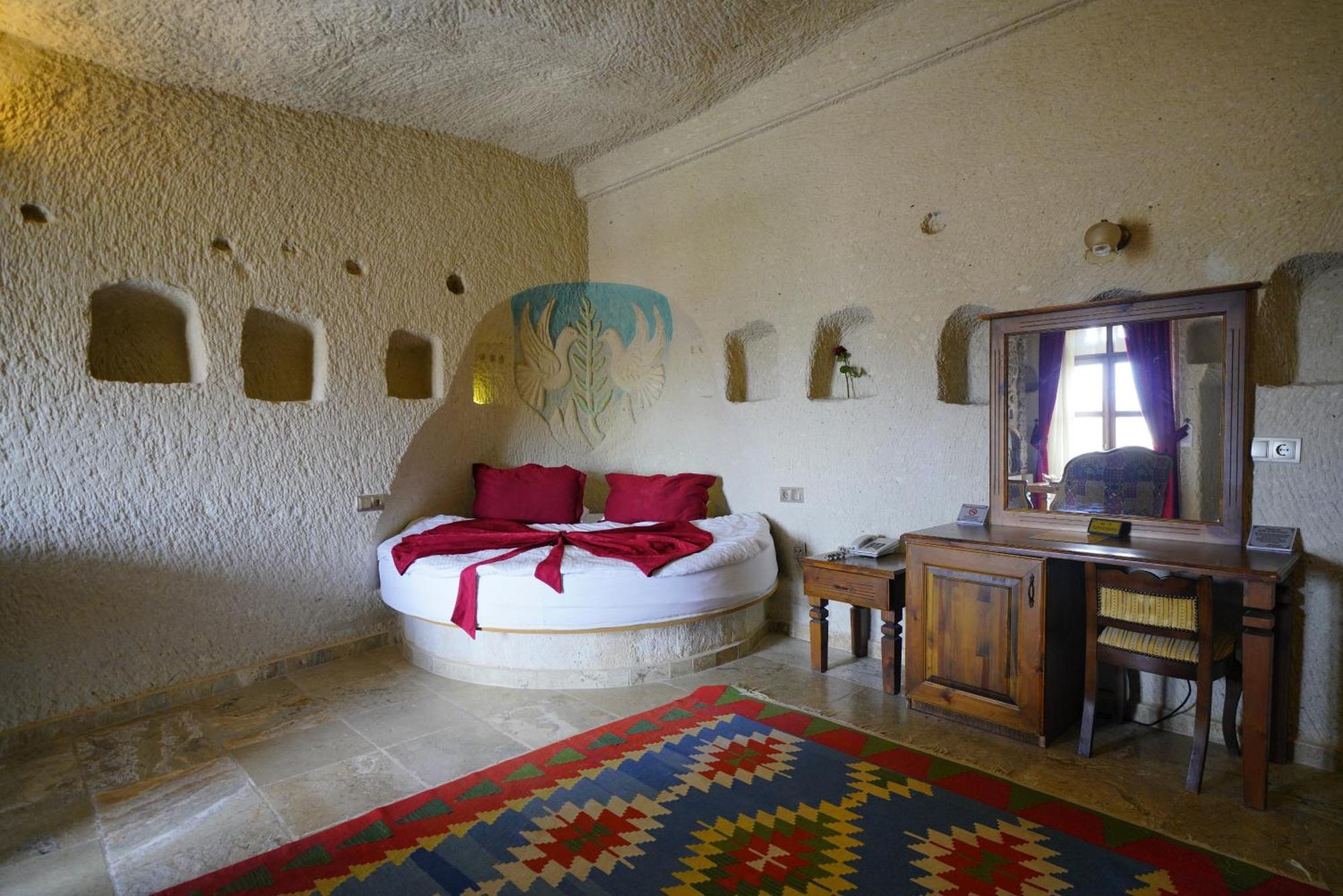 גורמה Vezir Cave Suites מראה חיצוני תמונה