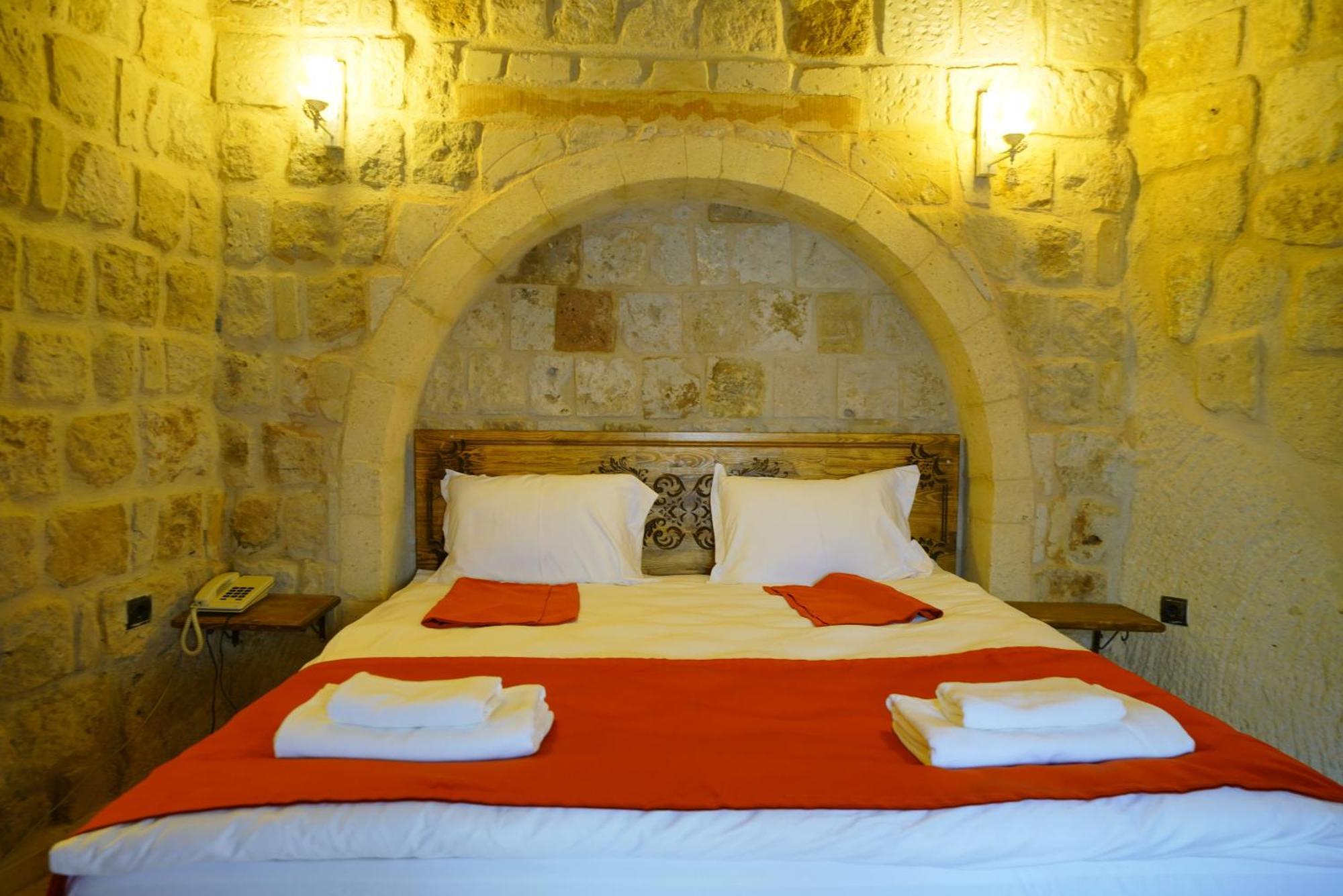 גורמה Vezir Cave Suites מראה חיצוני תמונה
