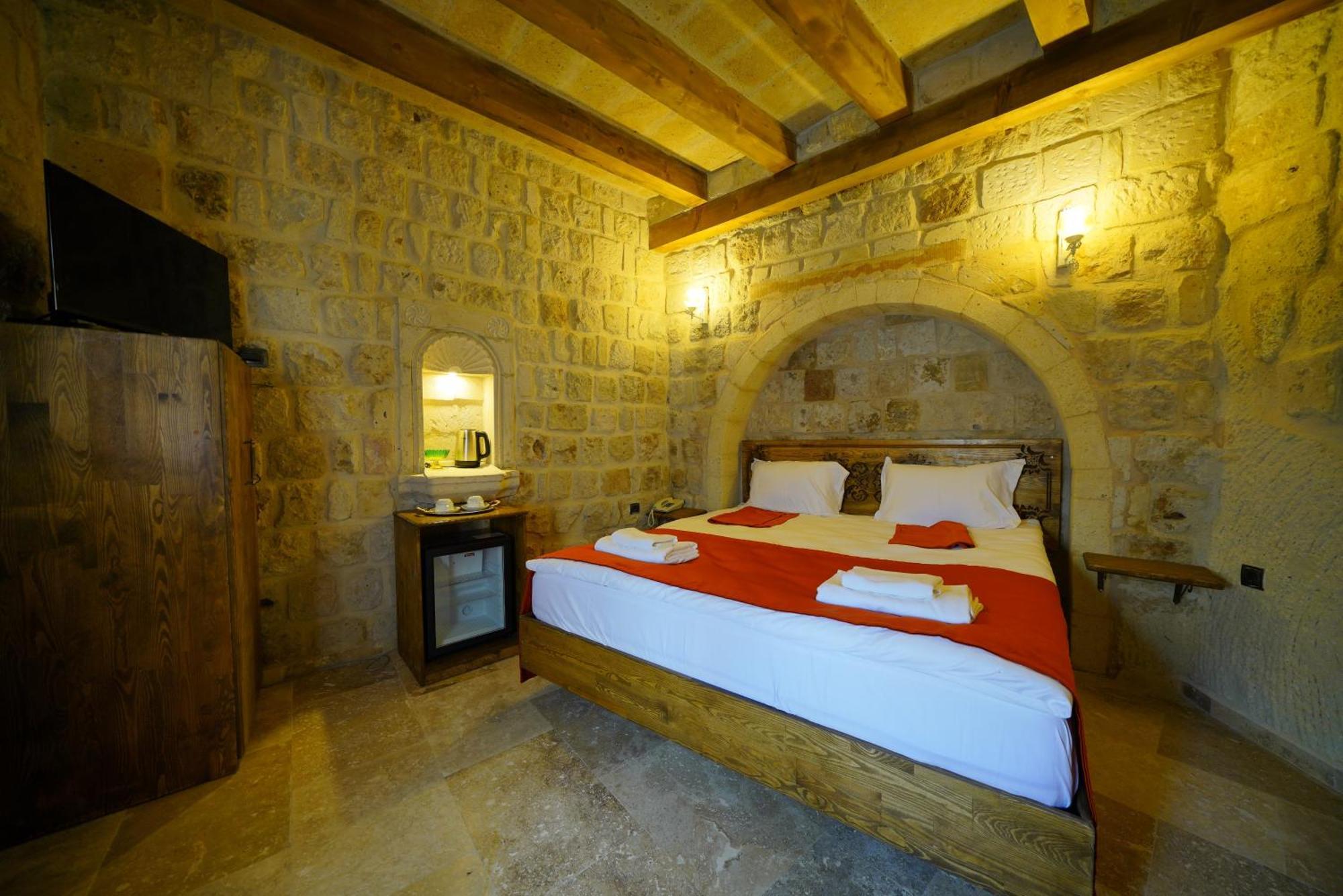גורמה Vezir Cave Suites מראה חיצוני תמונה