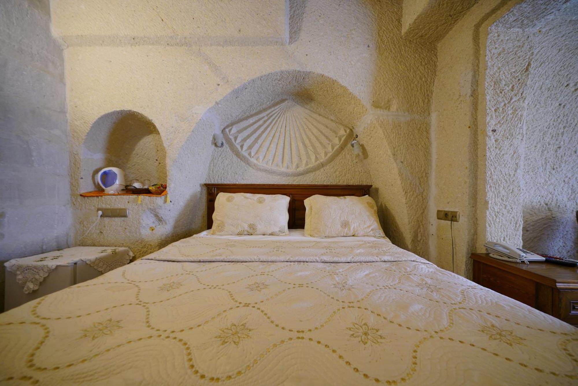 גורמה Vezir Cave Suites מראה חיצוני תמונה